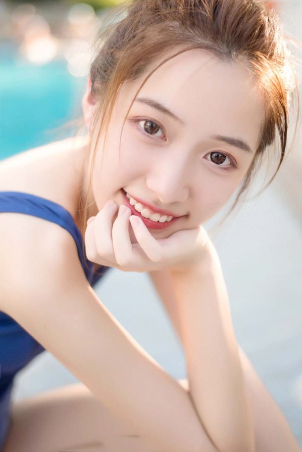 喉结大和喉结小的男生,哪个更适合当男朋友? 喉结大和喉结小的男生,哪个更适合当男朋友?